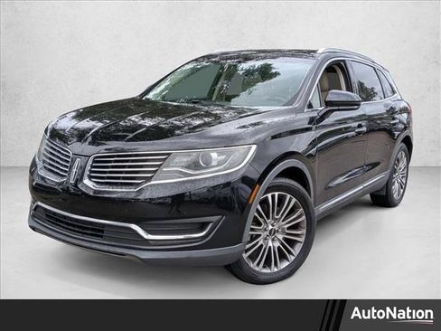Used 2018 Lincoln MKX Reserve image 1