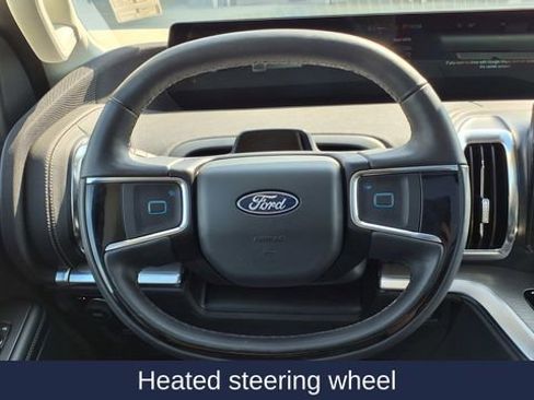 Used 2025 Ford Expedition Max Platinum image 30