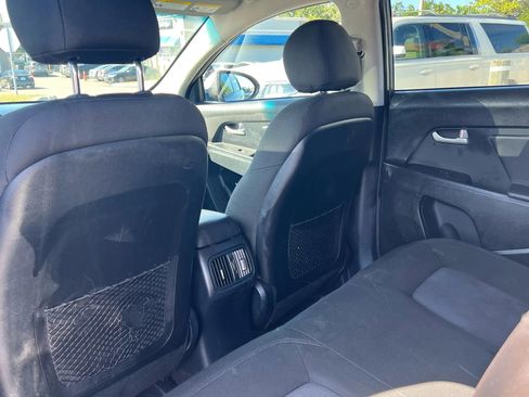 Used 2016 Kia Sportage LX w/ LX Popular Package AWD/4WD image 11