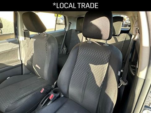 Used 2013 Scion xD image 2