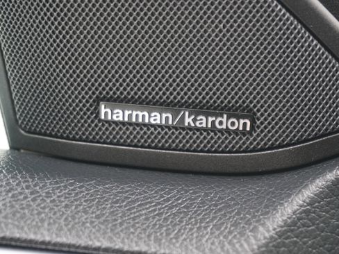 Used 2015 Mercedes-Benz E 350 Sedan image 15