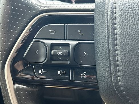 Used 2022 Toyota Tundra SR5 image 32