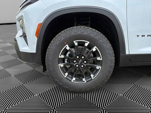 New 2026 Chevrolet Traverse Z71 image 9