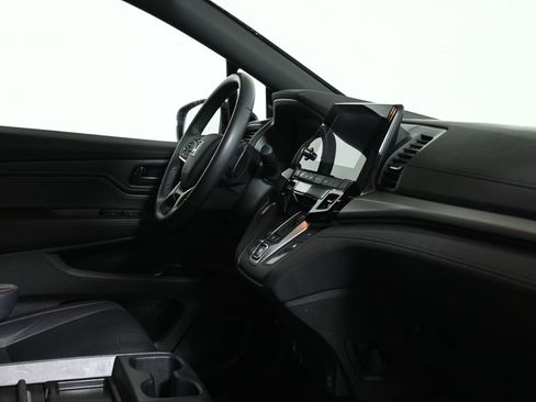 Used 2023 Honda Odyssey Sport image 34