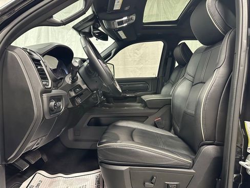 Used 2024 RAM 2500 Limited image 14