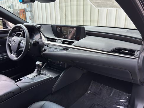 Used 2020 Lexus ES 350 w/ Premium Package FWD image 14