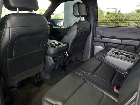 Used 2024 Ford F150 Lariat AWD/4WD image 10