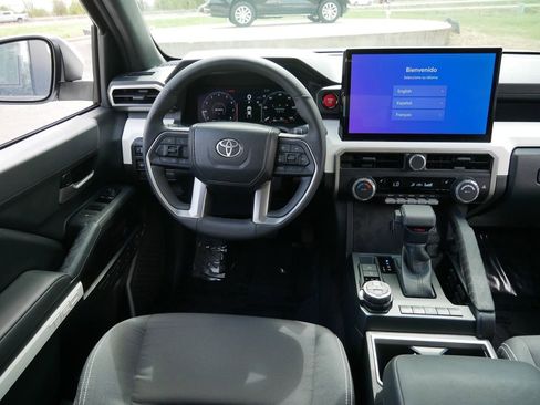 Certified 2024 Toyota Tacoma TRD Off-Road AWD/4WD image 13