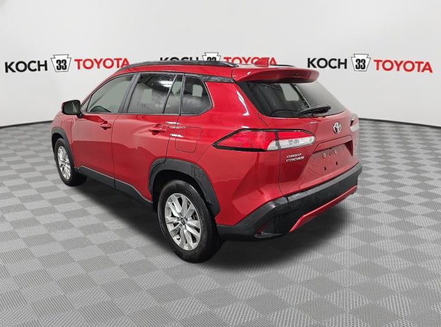 Certified 2024 Toyota Corolla Cross LE w/ Moonroof Package AWD/4WD image 2