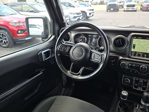 Used 2022 Jeep Wrangler Unlimited Sport AWD/4WD image 15