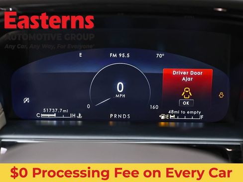 Used 2022 Lincoln Nautilus AWD w/ Premium Package image 18
