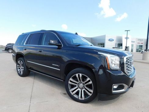 Used 2020 GMC Yukon Denali w/ Denali Ultimate Package image 6