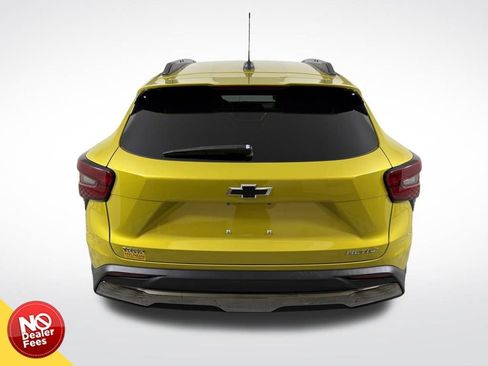 Used 2024 Chevrolet Trax ACTIV w/ Driver Confidence Package image 5