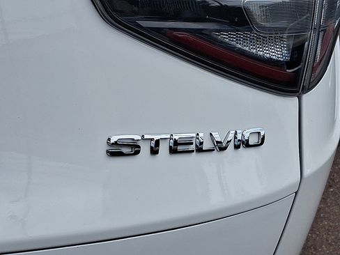 New 2025 Alfa Romeo Stelvio Sprint image 26
