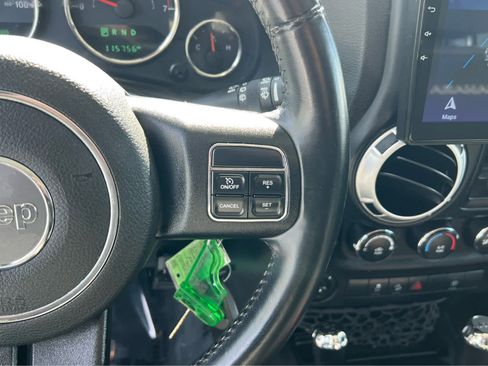 Used 2016 Jeep Wrangler Unlimited Sahara w/ Connectivity Group image 32