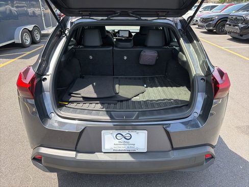 Used 2023 Lexus UX 250h AWD w/ Accessory Package (Z2) image 11