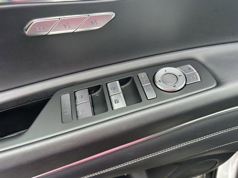 Used 2025 Genesis GV80 2.5T Standard AWD/4WD image 23