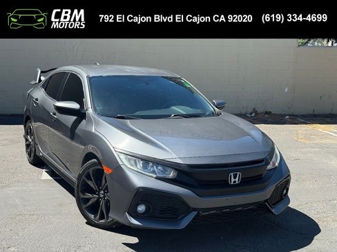 Used 2017 Honda Civic Sport image 1