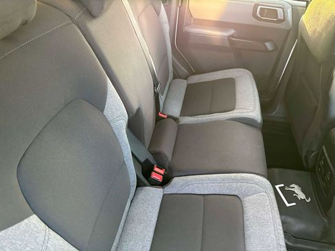 Used 2023 Ford Bronco Big Bend image 11