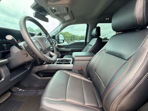 Used 2024 Ford F250 Lariat w/ Sport Appearance Package AWD/4WD image 20