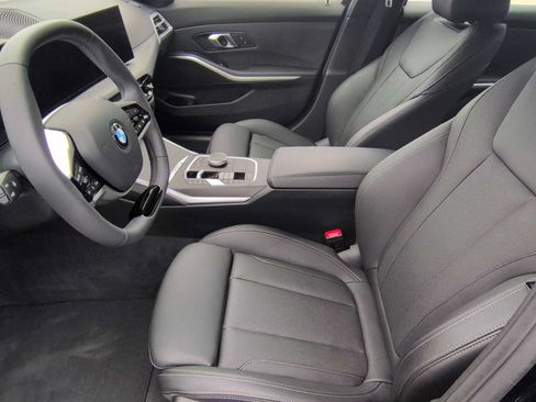 Certified 2025 BMW 330i xDrive Sedan AWD/4WD image 16