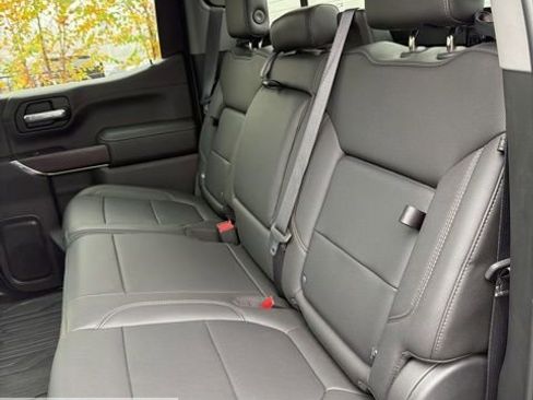 Used 2019 GMC Sierra 1500 SLT w/ SLT Premium Plus Package image 30