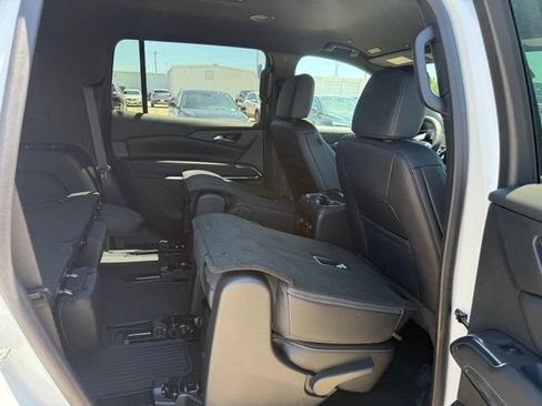 New 2026 Chevrolet Traverse LT AWD/4WD image 44