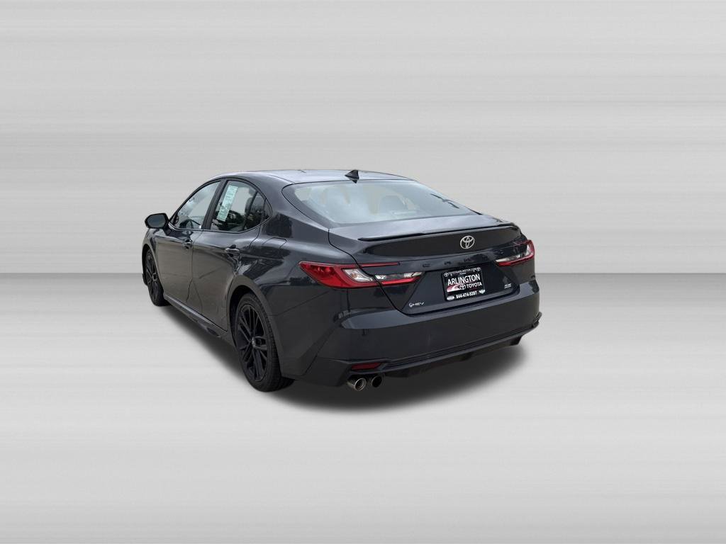 Used 2025 Toyota Camry SE FWD image 8