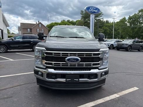 New 2026 Ford F350 XLT w/ FX4 Off-Road Package AWD/4WD image 3