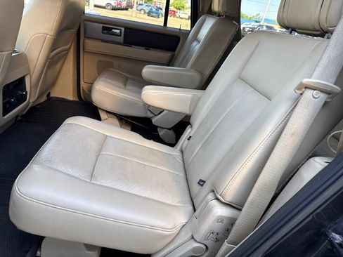 Used 2017 Ford Expedition Limited w/ Equipment Group 301A AWD/4WD image 10