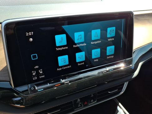 New 2026 Volkswagen Atlas SE image 19