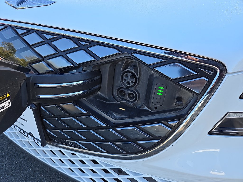 Used 2023 Genesis Electrified G80 AWD/4WD image 11