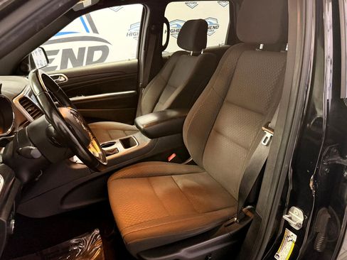 Used 2019 Jeep Grand Cherokee Laredo image 15