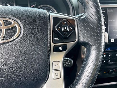 Used 2023 Toyota 4Runner Limited AWD/4WD image 25