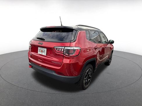 Used 2025 Jeep Compass Trailhawk AWD/4WD image 14