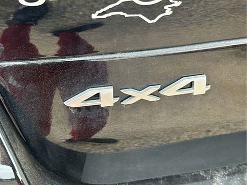 New 2025 Jeep Grand Cherokee L Summit image 17