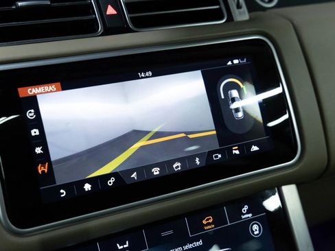 Used 2018 Land Rover Range Rover Supercharged image 32