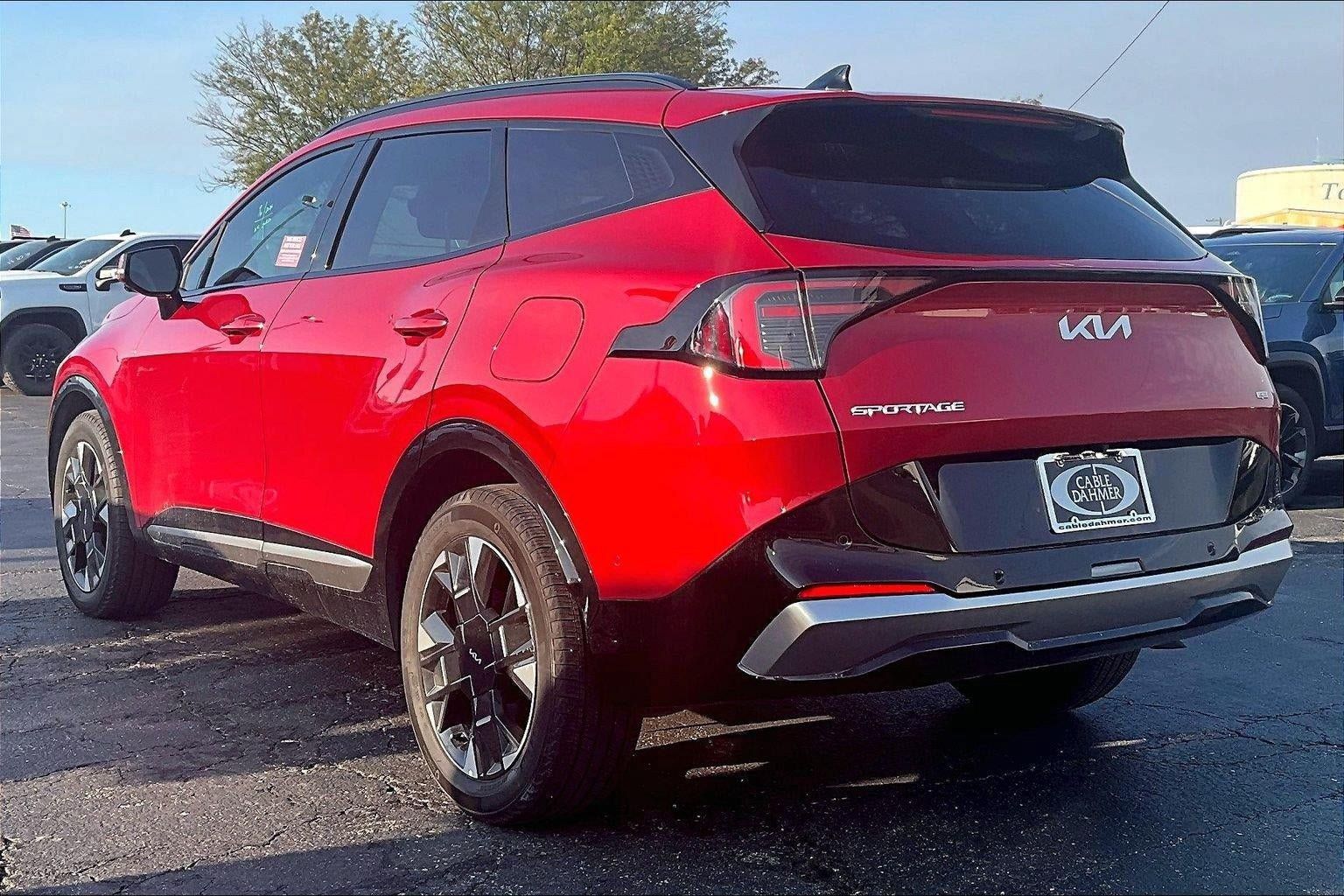 Used 2026 Kia Sportage SX AWD/4WD image 5