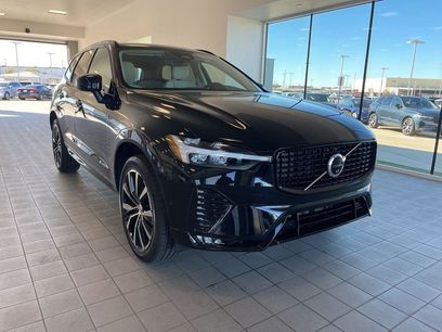 New 2025 Volvo XC60 B5 Plus w/ Protection Package Premier