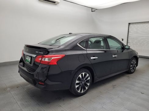 Used 2019 Nissan Sentra SR Turbo w/ Premium Package (SR Turbo) FWD image 9