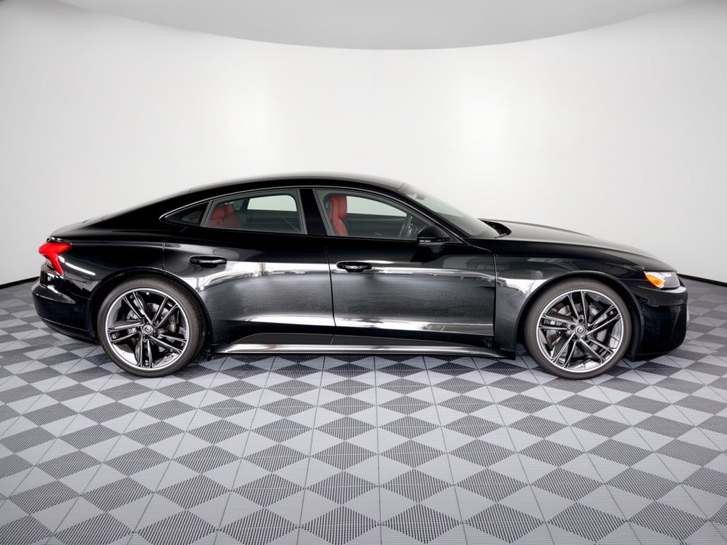 Used 2024 Audi RS e-tron GT w/ Ceramic Brake Package AWD/4WD image 8
