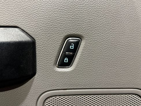 Used 2018 Ford F450 XL w/ Power Equipment Group image 26