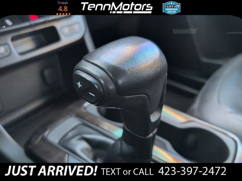 Used 2016 GMC Canyon SLT w/ Driver Alert Package image 21