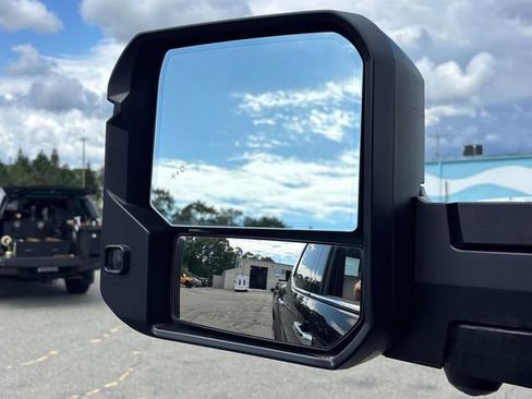 Used 2023 Toyota Tundra Capstone image 32