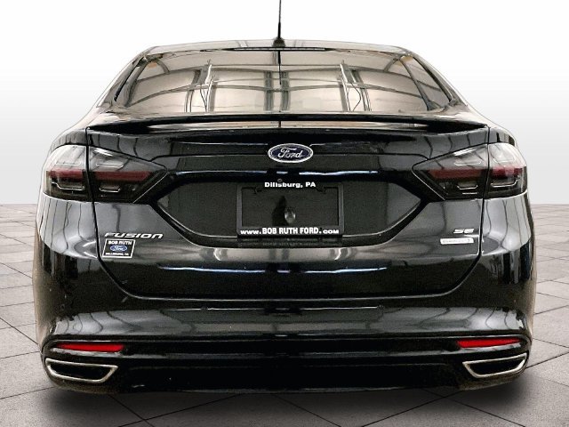 Used 2015 Ford Fusion SE w/ Equipment Group 202A FWD image 5