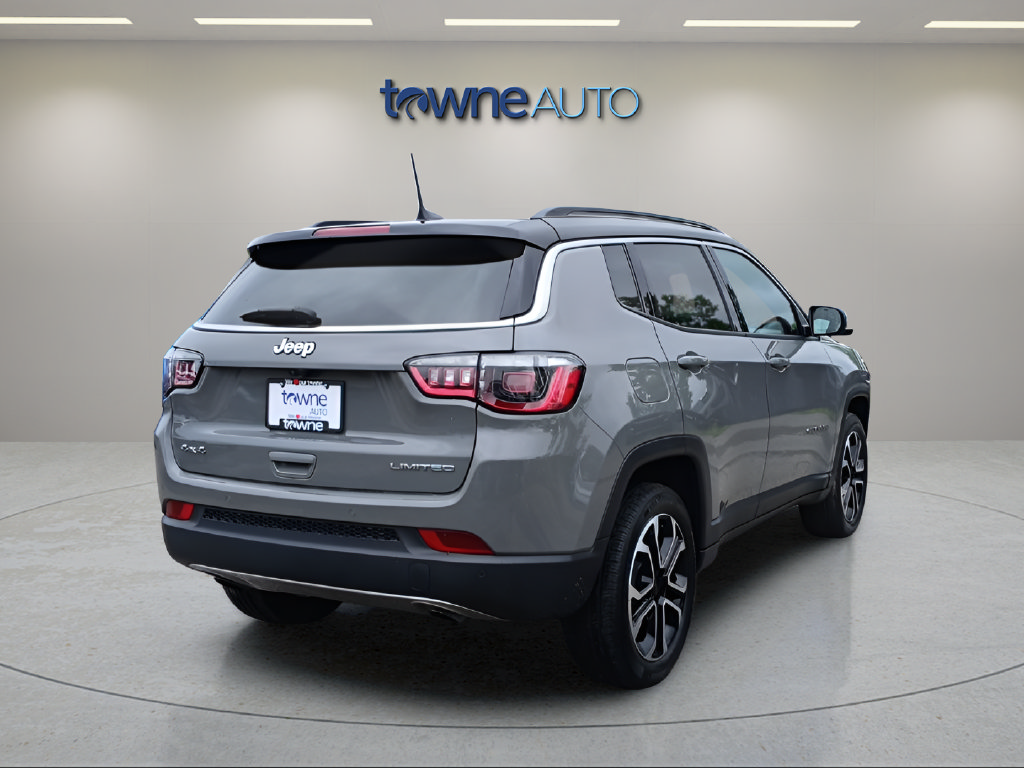 Used 2023 Jeep Compass Limited AWD/4WD image 7