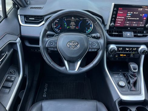 Certified 2021 Toyota RAV4 XSE w/ Weather Package AWD/4WD image 14