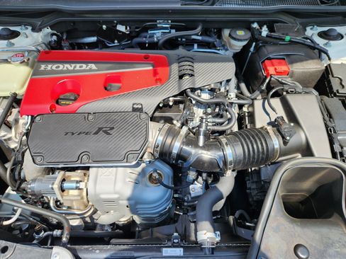 Used 2025 Honda Civic Type R image 18