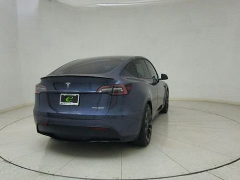 Used 2022 Tesla Model Y Performance image 68