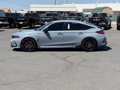 Used 2023 Honda Civic Type R image 5